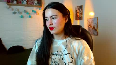 Snapshot of rosaliea chatting on 14, 5, 2026 R O S A L I A online show from 14, 5, 2026
