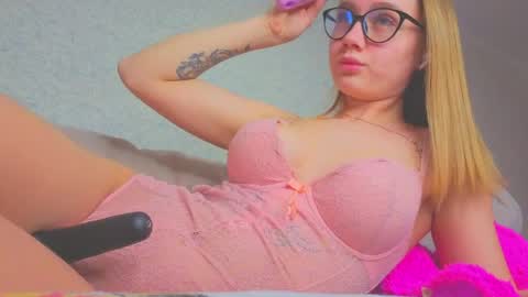 rosalina online show from 26, 3, 2026