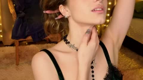 Kylie online show from 7, 4, 2026