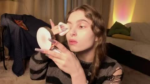 Snapshot of rosalvaulman chatting on 23, 4, 2026 Kylie online show from 23, 4, 2026
