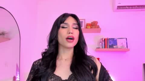 Snapshot of rose__saenz chatting on 15, 12, 2024 Rose Saenz online show from 15, 12, 2024