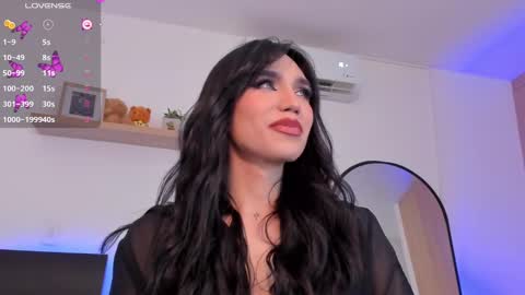 Snapshot of rose__saenz chatting on 1, 2, 2025 Rose Saenz online show from 1, 2, 2025