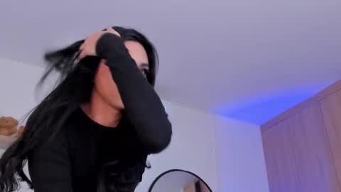 Snapshot of rose__saenz chatting on 28, 2, 2025 Rose Saenz online show from 28, 2, 2025