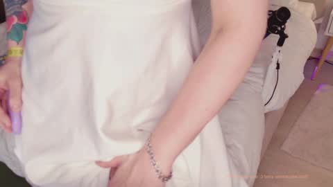 Rose    online show from 3, 1, 2025