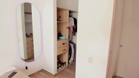 Jhoan Alexis online show from 7, 11, 2025