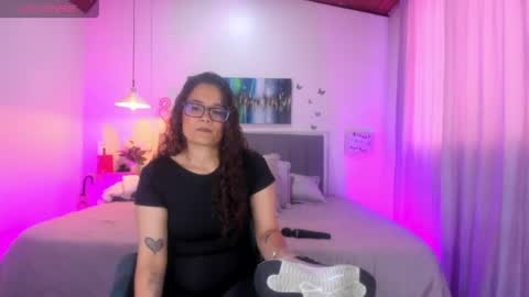 Rose  online show from 17, 4, 2026