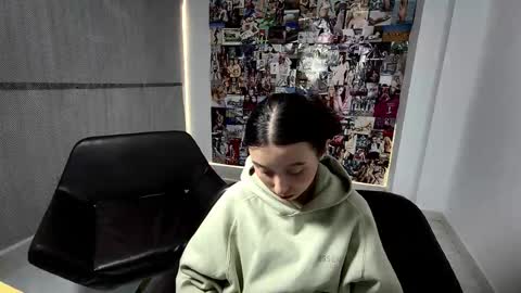 Rose Sins and Don Viktor online show from 1, 10, 2025