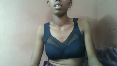 Snapshot of roseangela194819 chatting on 14, 7, 2026 roseangela194819 online show from 14, 7, 2026