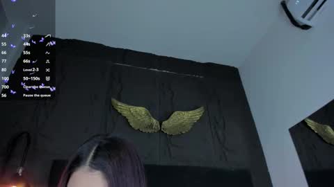 Snapshot of roseblossom_ chatting on 9, 10, 2025 Rose online show from 9, 10, 2025