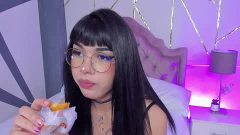Snapshot of rosecassie chatting on 7, 2, 2025 Rose online show from 7, 2, 2025