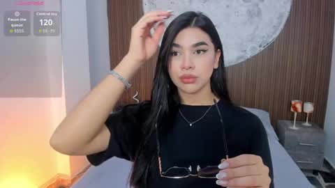 Rose online show from 15, 4, 2026