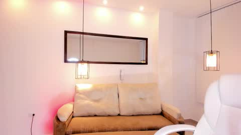 Snapshot of rosel_rouge chatting on 12, 1, 2026 ROSEL online show from 12, 1, 2026