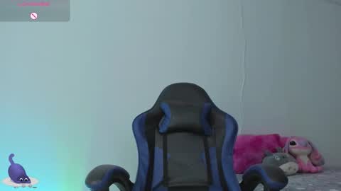 Snapshot of roseliam_ chatting on 25, 2, 2026 Rose online show from 25, 2, 2026