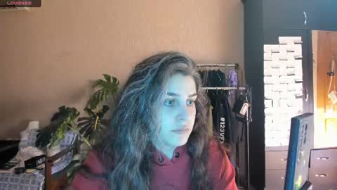 Snapshot of roselina_ chatting on 22, 7, 2026 Rose online show from 22, 7, 2026