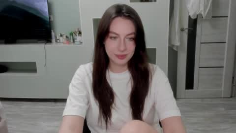 Snapshot of rosepage chatting on 24, 4, 2026 Julia online show from 24, 4, 2026