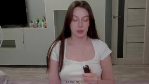 Snapshot of rosepage chatting on 6, 5, 2026 Julia online show from 6, 5, 2026