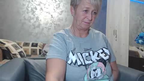 Lovepinklilly online show from 18, 2, 2026