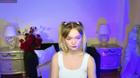 Snapshot of roses_kate chatting on 13, 9, 2025 Sweety Kate online show from 13, 9, 2025