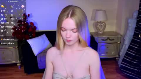 Snapshot of roses_kate chatting on 3, 10, 2025 Sweety Kate online show from 3, 10, 2025