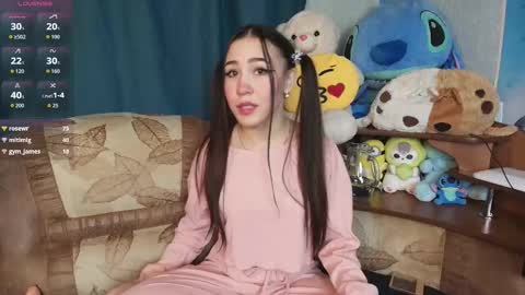 Rosewrs online show from 5, 10, 2025