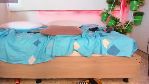 rosi_cooper online show from 8, 2, 2025