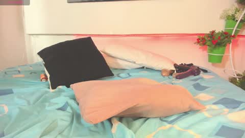 rosi_cooper online show from 19, 2, 2025