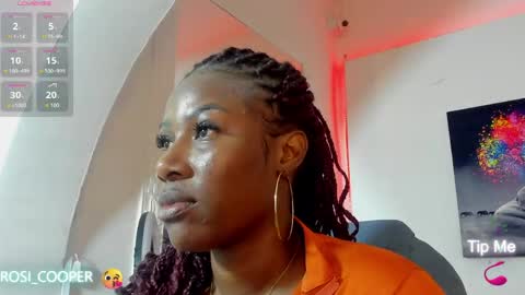 Snapshot of rosi_cooper chatting on 20, 4, 2026 rosi_cooper online show from 20, 4, 2026