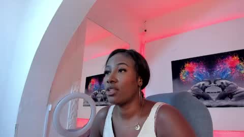 Snapshot of rosi_cooper chatting on 7, 5, 2026 rosi_cooper online show from 7, 5, 2026
