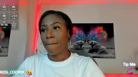 Snapshot of rosi_cooper chatting on 24, 5, 2026 rosi_cooper online show from 24, 5, 2026