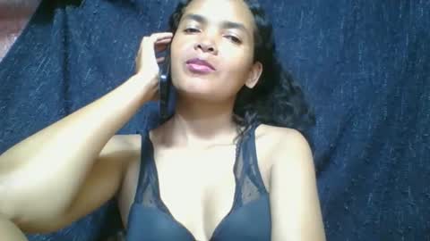 rosia685234 online show from 29, 3, 2026