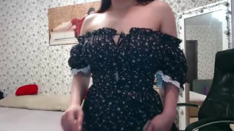 Snapshot of rosierosa chatting on 2, 3, 2025 Rosie is waiting for YOU online show from 2, 3, 2025