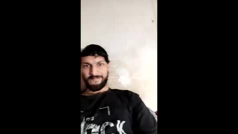 Snapshot of roskof69 chatting on 13, 11, 2025 Ribuu online show from 13, 11, 2025