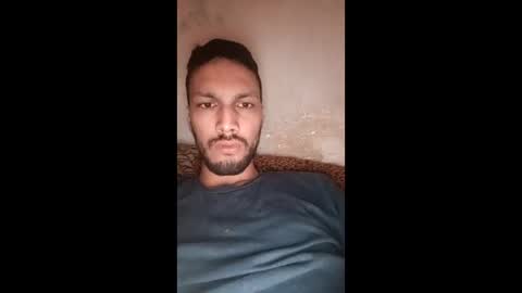 Snapshot of roskof69 chatting on 18, 12, 2025 Ribuu online show from 18, 12, 2025