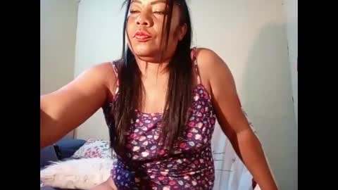 rosmerynavarro online show from 15, 3, 2026