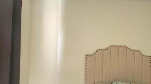 Ross BakerHot online show from 26, 11, 2025