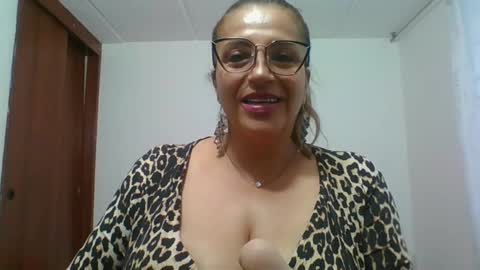 Rossana  online show from 11, 2, 2025