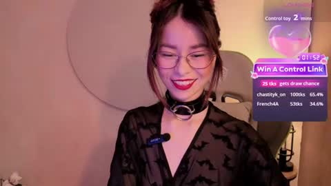 Snapshot of rosse_98_ chatting on 25, 6, 2026 Miss Rosse online show from 25, 6, 2026