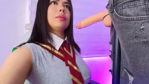   online show from 19, 3, 2026