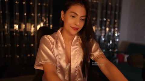 Snapshot of rosseyquiin chatting on 2, 4, 2026 Rossey online show from 2, 4, 2026