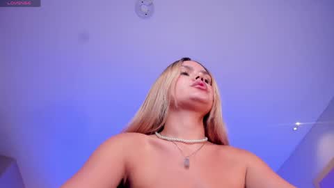 Snapshot of rossirivers chatting on 14, 5, 2026 Rossie Rivers online show from 14, 5, 2026