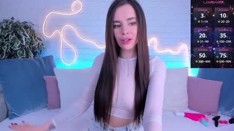 Snapshot of rossy_babe_ chatting on 5, 2, 2025 Rossy online show from 5, 2, 2025