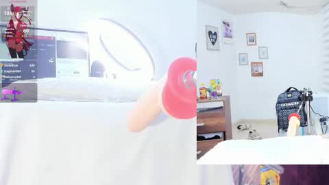 Snapshot of rosy_emely_ chatting on 4, 10, 2025 rosy_emely_ online show from 4, 10, 2025