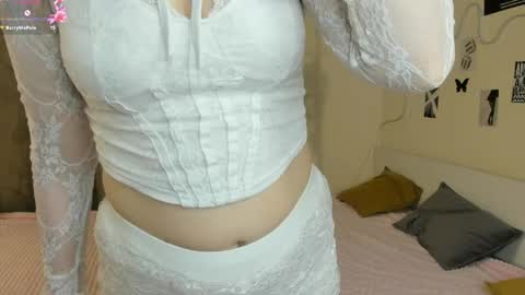 Snapshot of rosy_sigh chatting on 2, 5, 2026 Im Luna online show from 2, 5, 2026