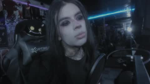 Snapshot of rotten_dreams chatting on 12, 3, 2025 rot online show from 12, 3, 2025