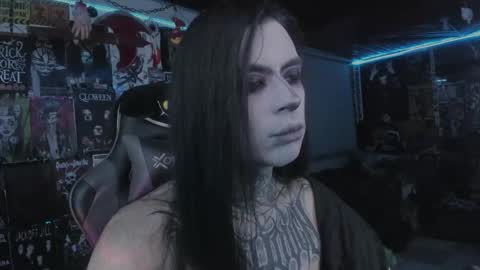 Snapshot of rotten_dreams chatting on 3, 12, 2025 rot online show from 3, 12, 2025