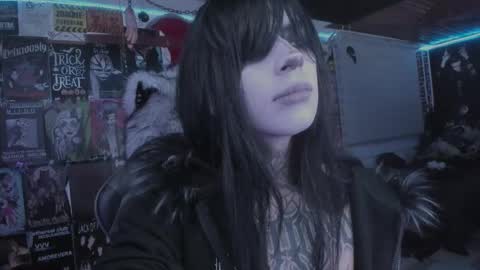 Snapshot of rotten_dreams chatting on 19, 2, 2026 rot online show from 19, 2, 2026