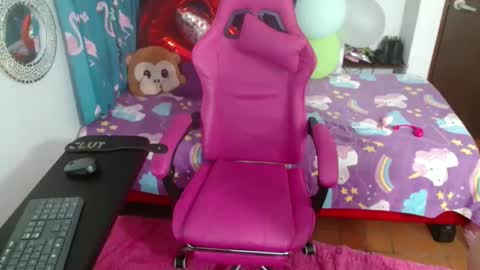 Snapshot of rous_kinky chatting on 1, 10, 2025 rous_kinky online show from 1, 10, 2025