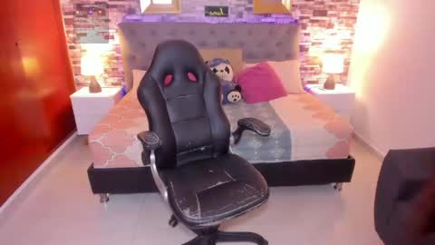 Rosuee online show from 17, 5, 2026