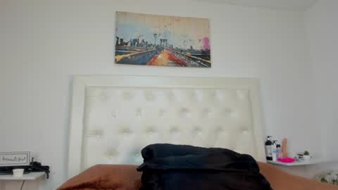 rouse_sexy_hotxx77 online show from 10, 6, 2026