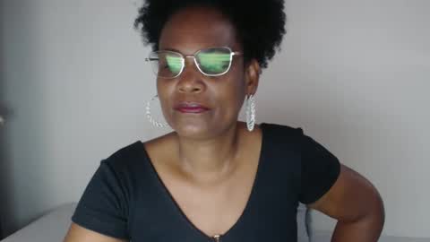 luxa online show from 20, 1, 2025